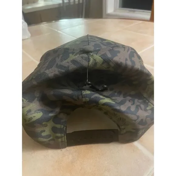 Jurassic World Snapback Hat Camouflage Hat NWT Adjustable Jurassic Park‎ - Picture 4 of 8